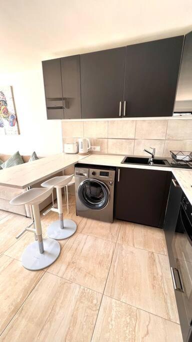 Casa Teddy - Central And Modern One Bedroom Apartment Tias Ngoại thất bức ảnh